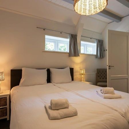 De Grote Schuur At Buitenplaats Zeeuwse Liefde Westkapelle Buitenkant foto